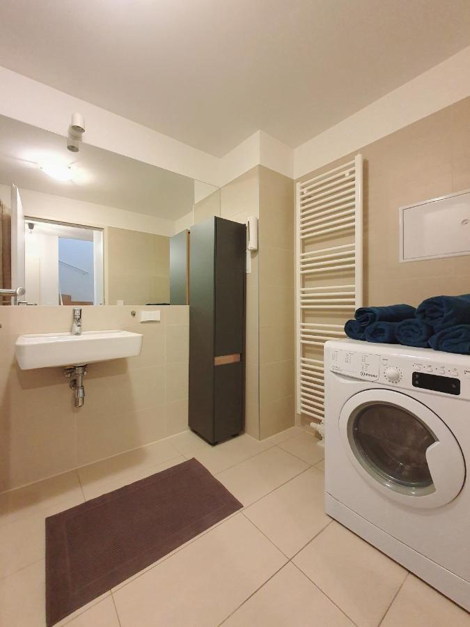 Near Lake Two Bedroom Duplex Apartment Wien Exterior foto