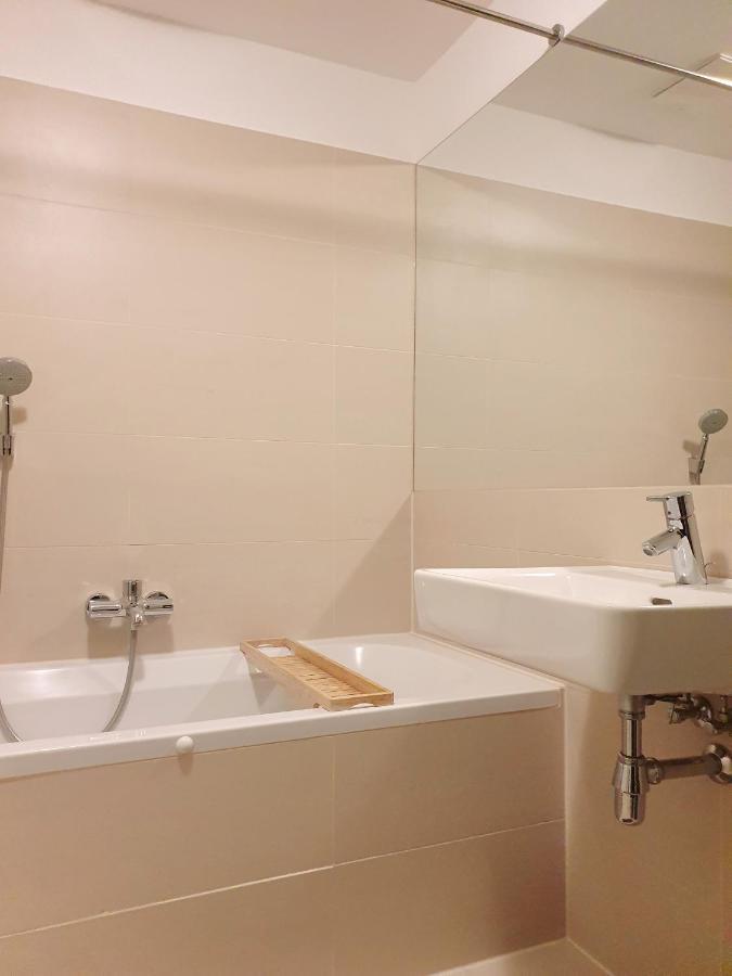 Near Lake Two Bedroom Duplex Apartment Wien Exterior foto